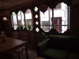 お客様が新宿にカフェをオープンされて.jpg