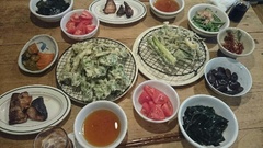 夕ご飯は山菜の天ぷら-1.jpg