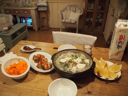 夕ご飯は水炊きと魚のソテー.jpg