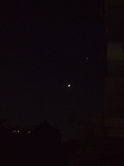 夜ベランダに出たらお月さまと星がこんなに綺麗に.jpg