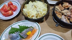 新秋刀魚のお刺身とポテトチーズ焼き.jpg