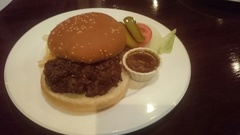 横須賀ハンバーガーはお肉が美味しいね～.jpg