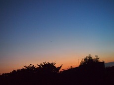 空気が澄んできて　これからの夕方の空が好きです.jpg