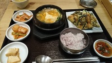 花を買ってから立川へ　韓国家庭料理を食べて.jpg