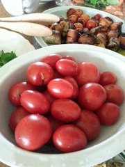西元パパ作真っ赤なトマト　絶品です.jpg