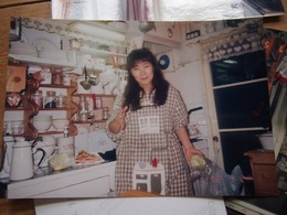 １９９２年３月３９歳のころ　にぎやかなキッチンでした.jpg